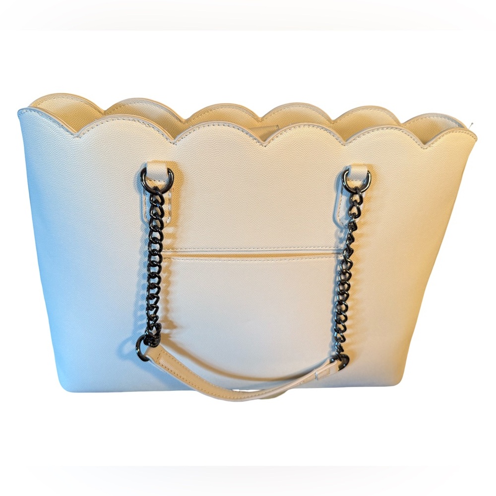 Betsey Johnson NWT Cream XOX Tote Shoulder Bag With Removable Heart Pouch (P105) - Picture 9 of 10